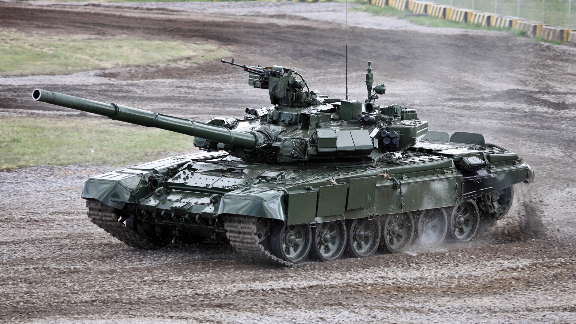 《英雄联盟》赛事对城市经济的影响：电竞旅游与文化输出，英雄联盟对电竞的发展史